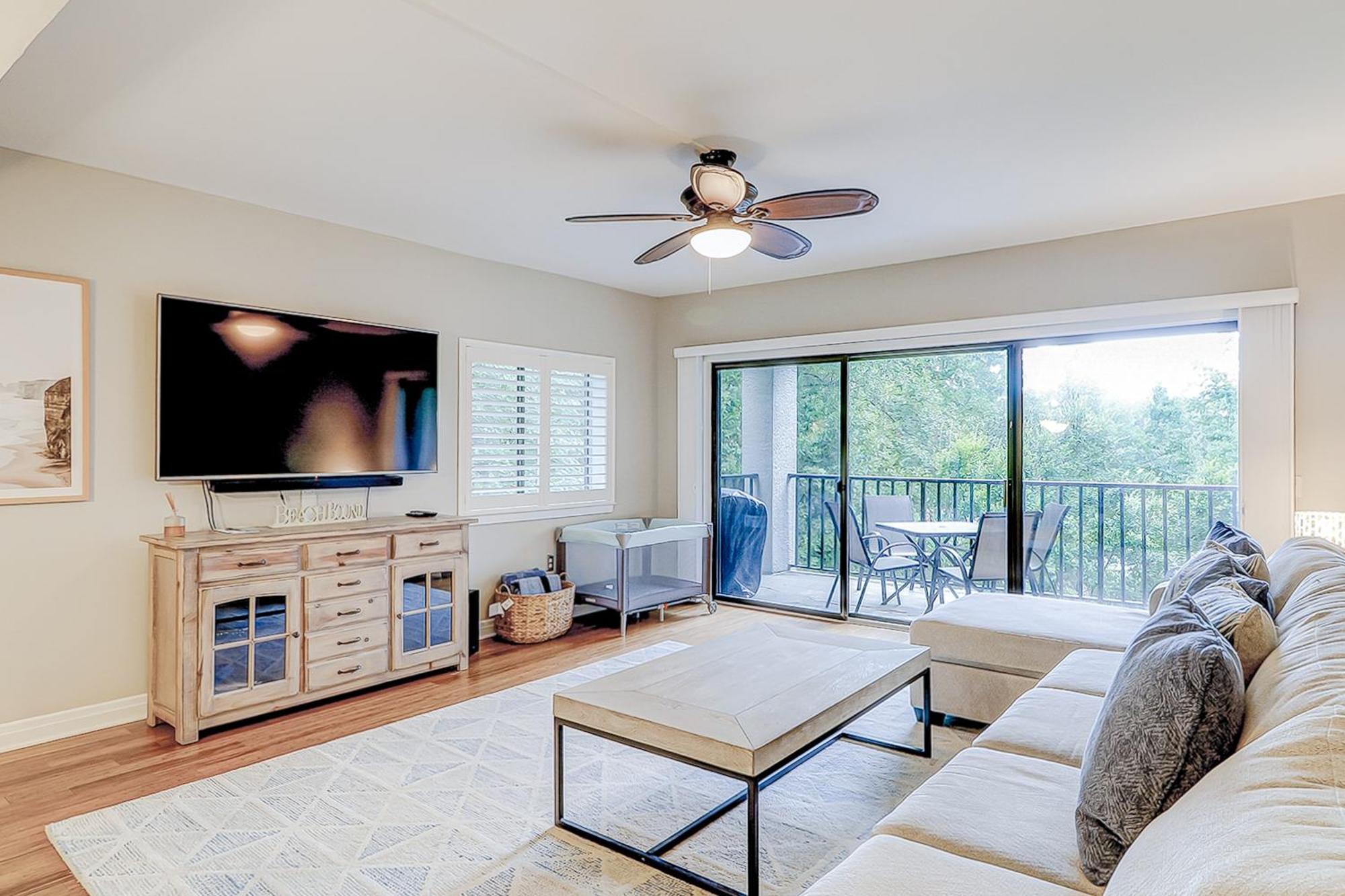 Village House Hilton Head Island Room photo